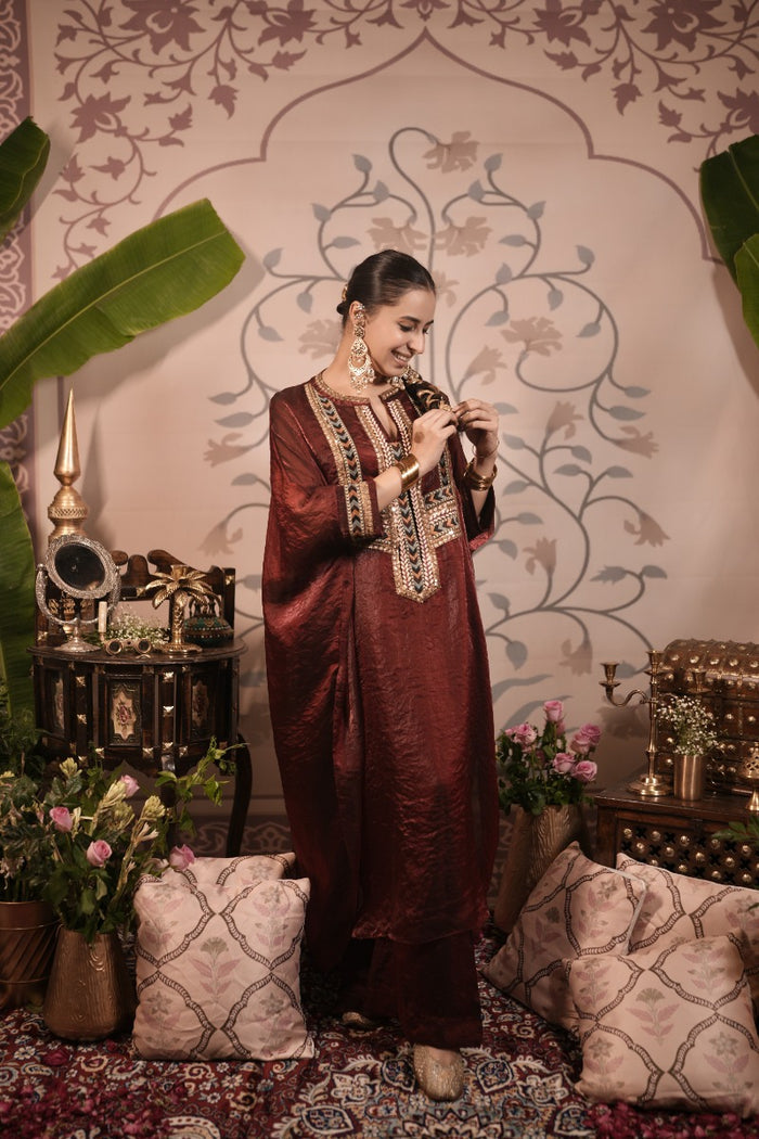Designer red tissue silk kurta set