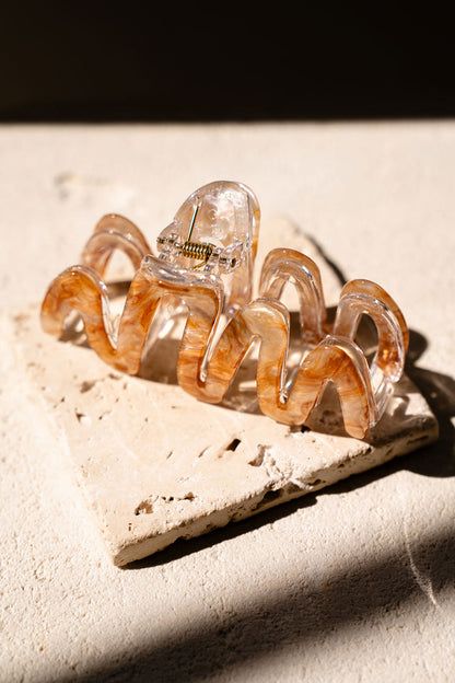 Ara Curve Claw Clip