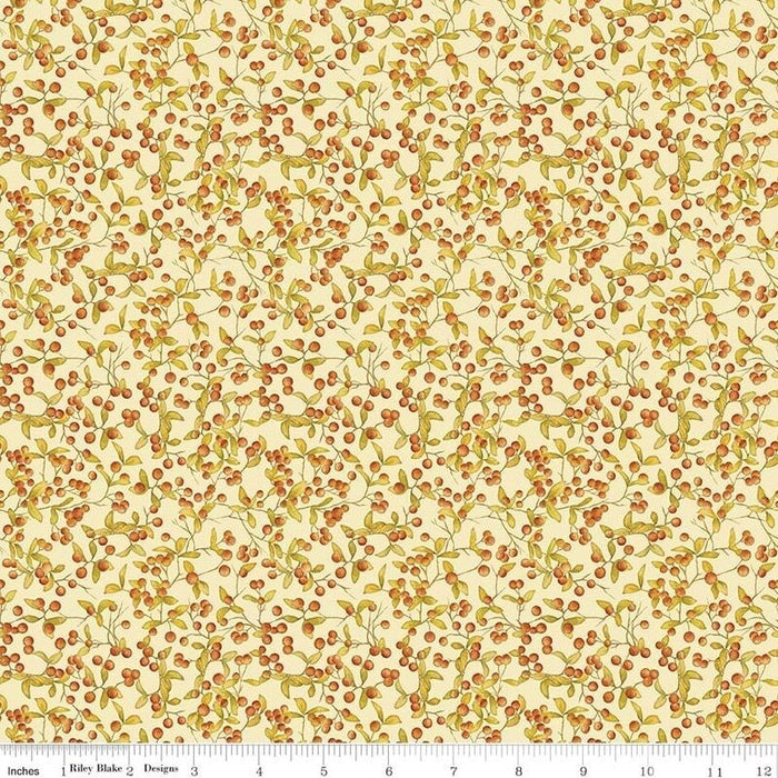 AUTUMN HUES CREAM BERRIES
