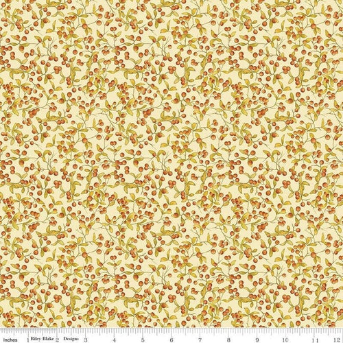 AUTUMN HUES CREAM BERRIES
