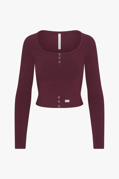 BUTTERFLY SNAP TOP IN BOYSENBERRY