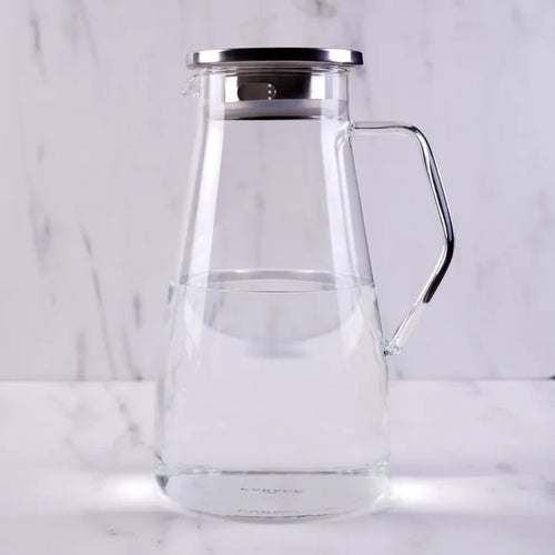 Carafe à eau Karaca en verre borosilicate et acier inoxydable, 1 700 ml