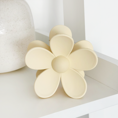 Coconut Lane Flower Claw Clip - Cream