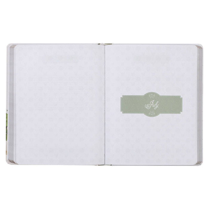Devotional Daily Hope for a Woman's Heart Hardcover