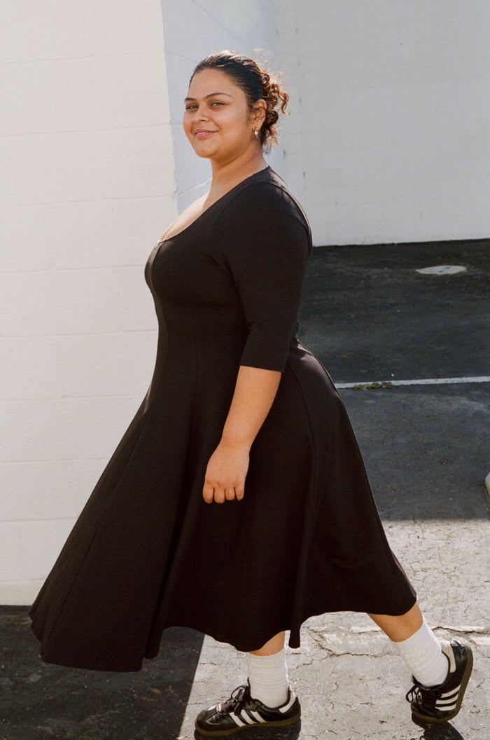 DREAM DRESS 3/4 SLEEVE IN ONYX