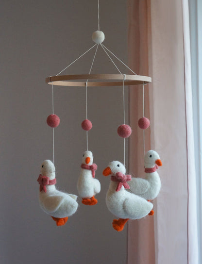 Gamcha – Mobile – Coral Goose - Mabel & Fox