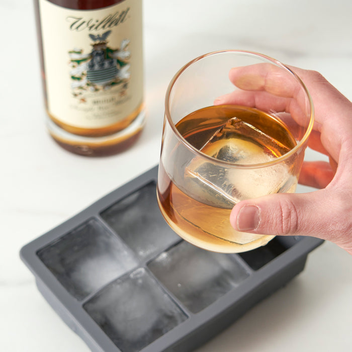 Glacier Ice Cube Tray with Lid (Online Only)