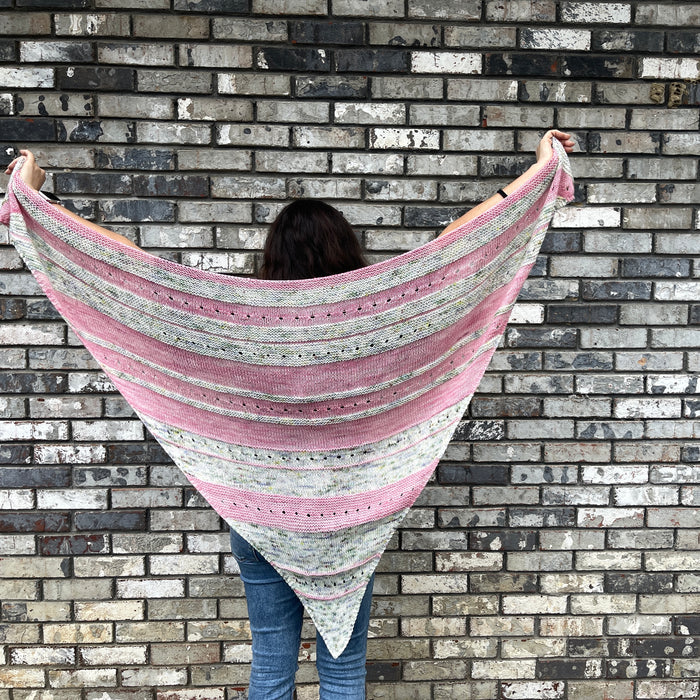 Maybe It's Time Shawl kit by Lauren Slagle (lolodidit) - KIT