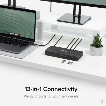 Plugable UD-768PDZ front panel: USB-C 20W PD, USB 10Gbps, audio jack, and SD card UHS-II slot.