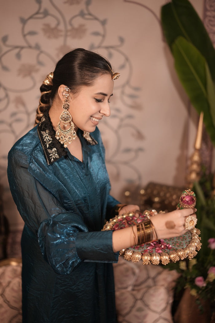 Women's blue tissue silk gown