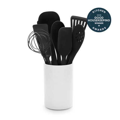 White crock with 8 black silicone kitchen utensils and a “2026 Good Housekeeping Kitchen Awards” badge visible.