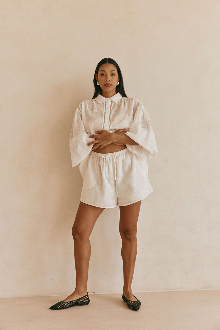White Cheesecloth Elastic Drawstring Rita Shorts
