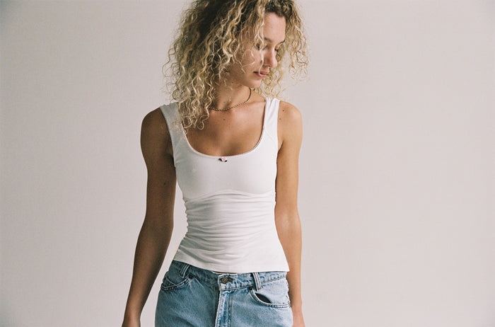 ROMANTIC TOP IN CLOUD