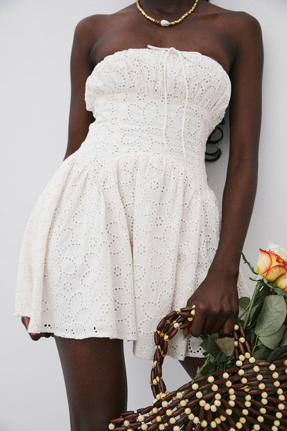 SAMPLE-Aura Dress - Broderie