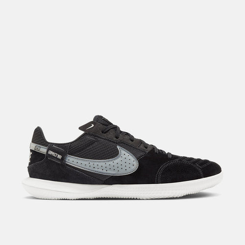 Side view of the Nike Streetgato Indoor Soccer Shoes.
