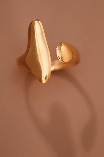 The Sara Ring