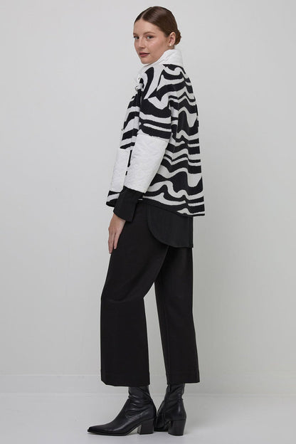 Uchuu 901 Black/Milk Jacket - Dotique