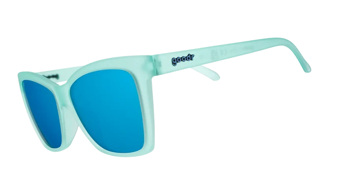 These amazing shades are the real deal. Super-stylish & perfect for all your adventures! Be the envy of your friends this summer season in these goodr sunglasses!