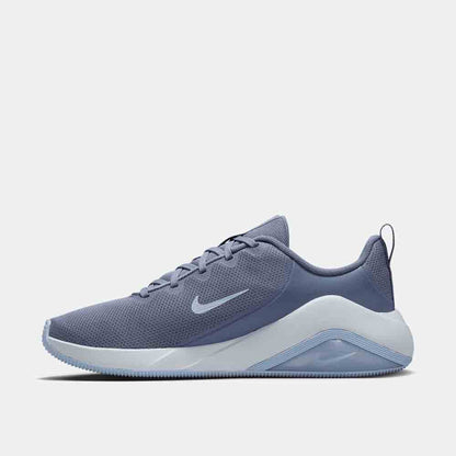 Side medial view of the Women's Nike Bella 7.