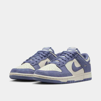 Front view of the Women's Nike Dunk Low.