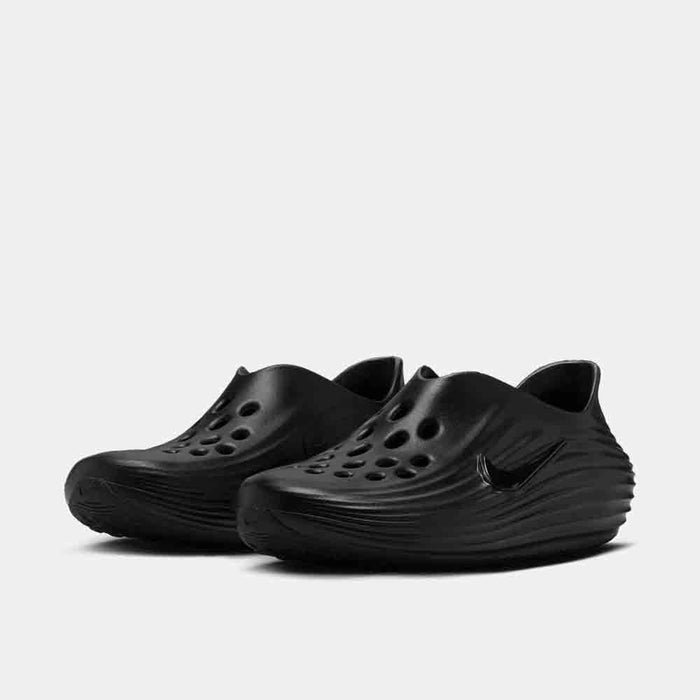 Front view of the Women's Nike ReactX Rejuven8.