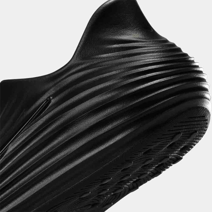Up close, rear view of the Women's Nike ReactX Rejuven8.