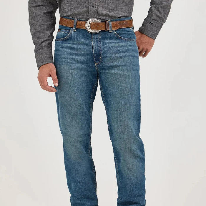 Wrangler 20X Men's Cody Johnson Advanced Comfort 01 Competition Regular Fit Jean in Blue Stone