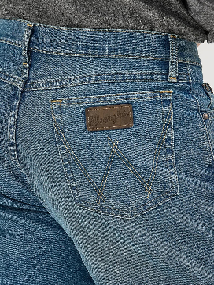 Wrangler 20X Men's Cody Johnson Advanced Comfort 01 Competition Regular Fit Jean in Blue Stone