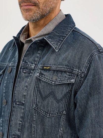Wrangler Men's Retro Unlined Denim Jacket in Deep Blue